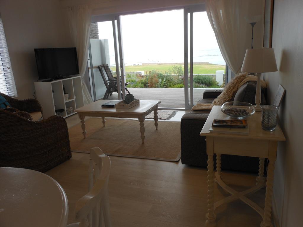 Palm Villa Cottage 科梅奇 客房 照片